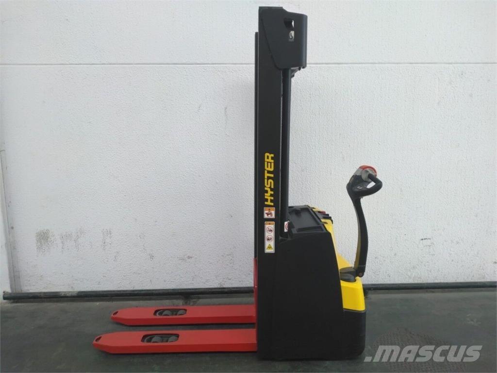 Hyster S1.2 Iekraušanas tehnika- Citi
