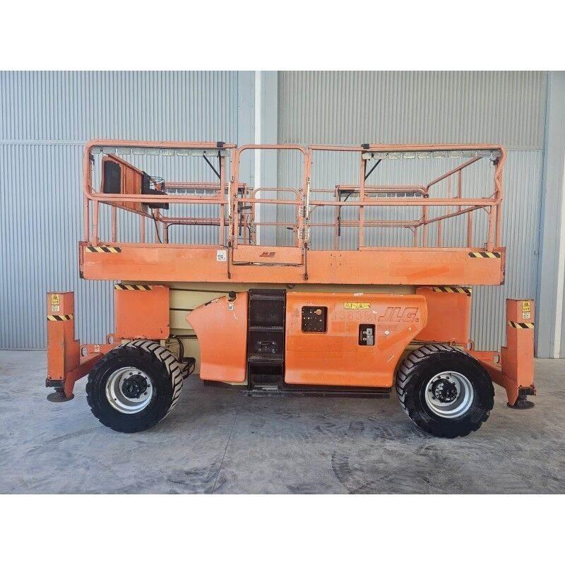 JLG 3394 RT Šķerveida pacēlāji
