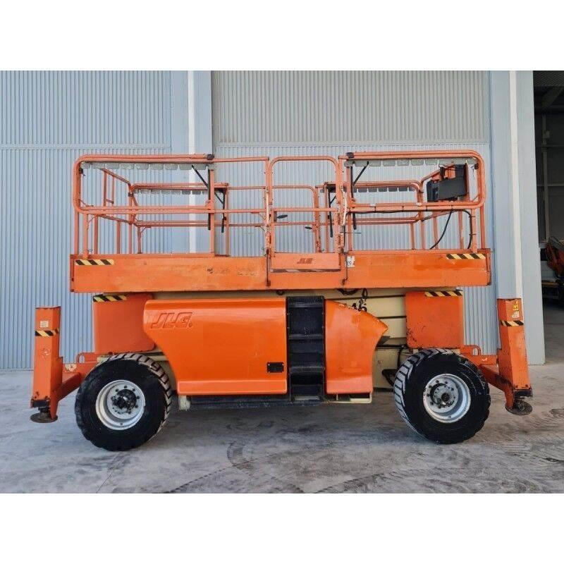 JLG 3394 RT Šķerveida pacēlāji
