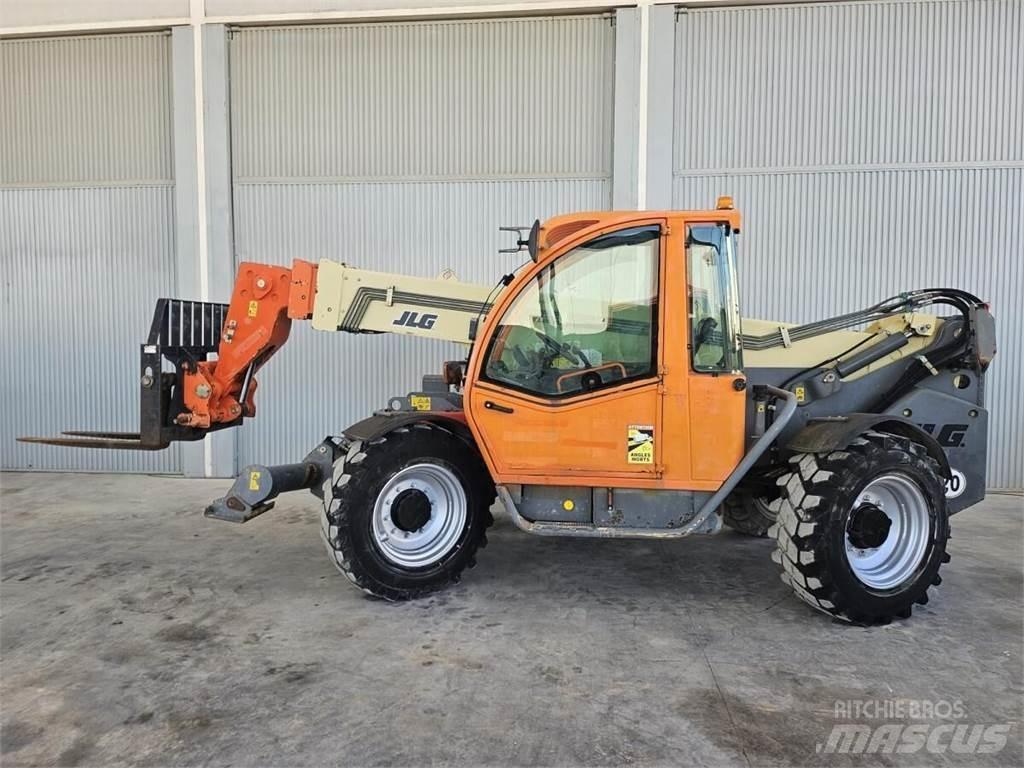 JLG 3512 Teleskopiskie manipulatori