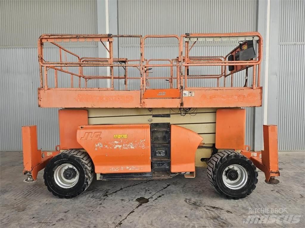 JLG 4394RT Šķerveida pacēlāji