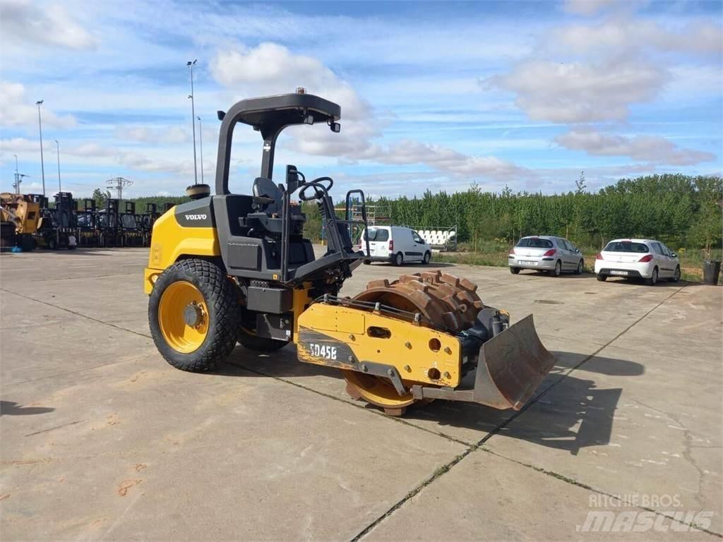 Volvo SD45B Vienvalča grunts veltņi