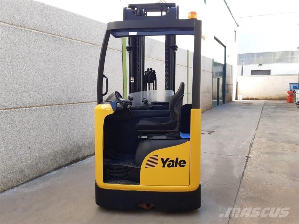 Yale MR14 Iekraušanas tehnika- Citi