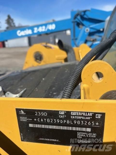 CAT 239D Vilcēji