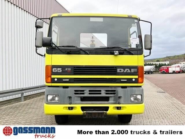 DAF 65.210 4x4 Treileri ar āķi