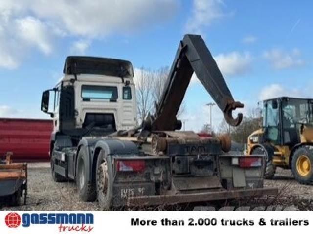 MAN TGS 26.440 6x2 BL Treileri ar āķi