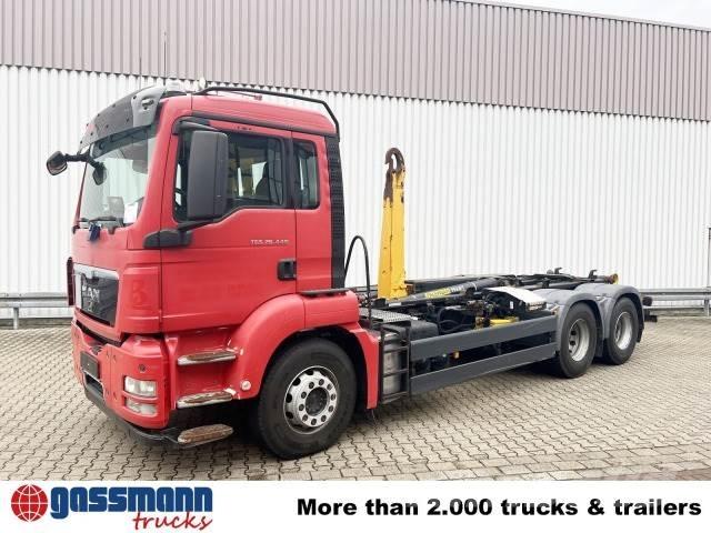 MAN TGS 26.440 6X4 BL Treileri ar āķi