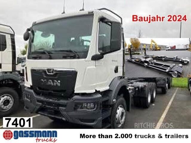 MAN TGS 33.440 BB 6x4 Treileri ar āķi