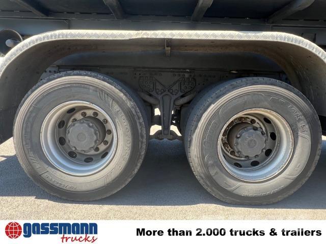 MAN TGS 35.480 8x4 BL Treileri ar āķi