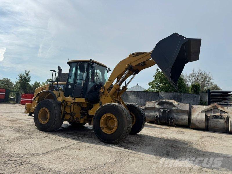 CAT 950H Iekrāvēji uz riteņiem