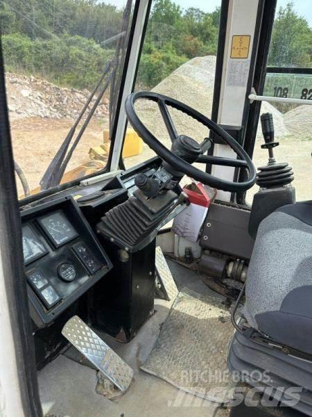 Daewoo MG200 Iekrāvēji uz riteņiem