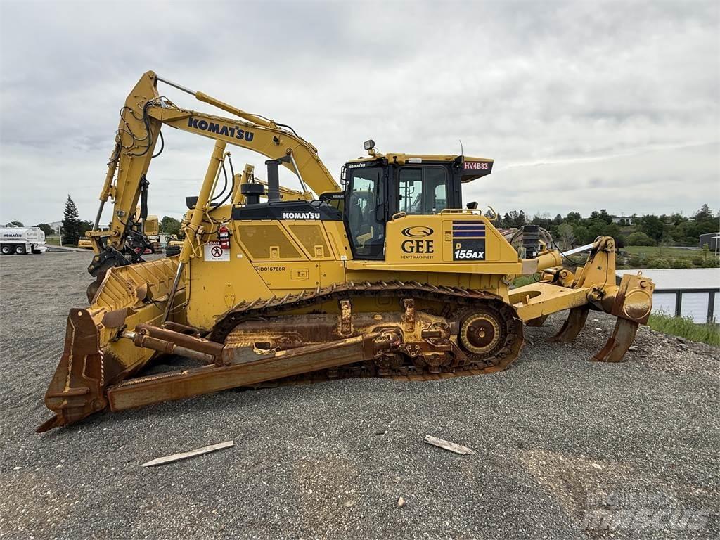 Komatsu D155AX-8 Kāpurķēžu buldozeri
