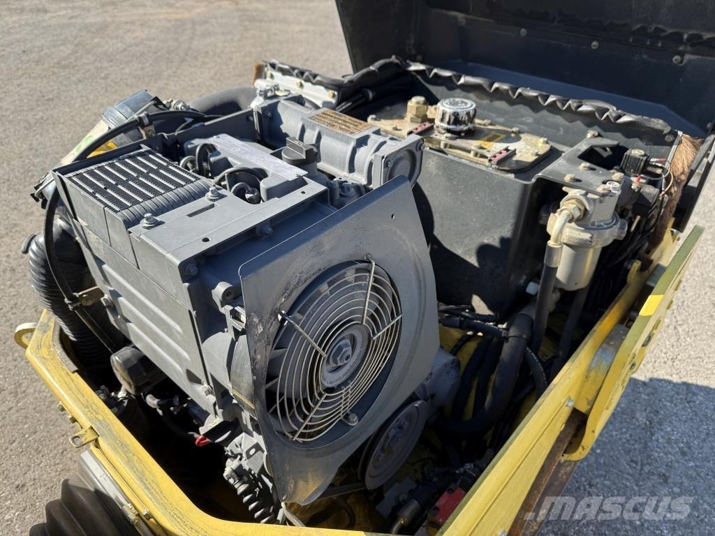 Bomag BW 100 AD-3 Divvalču grunts veltņi