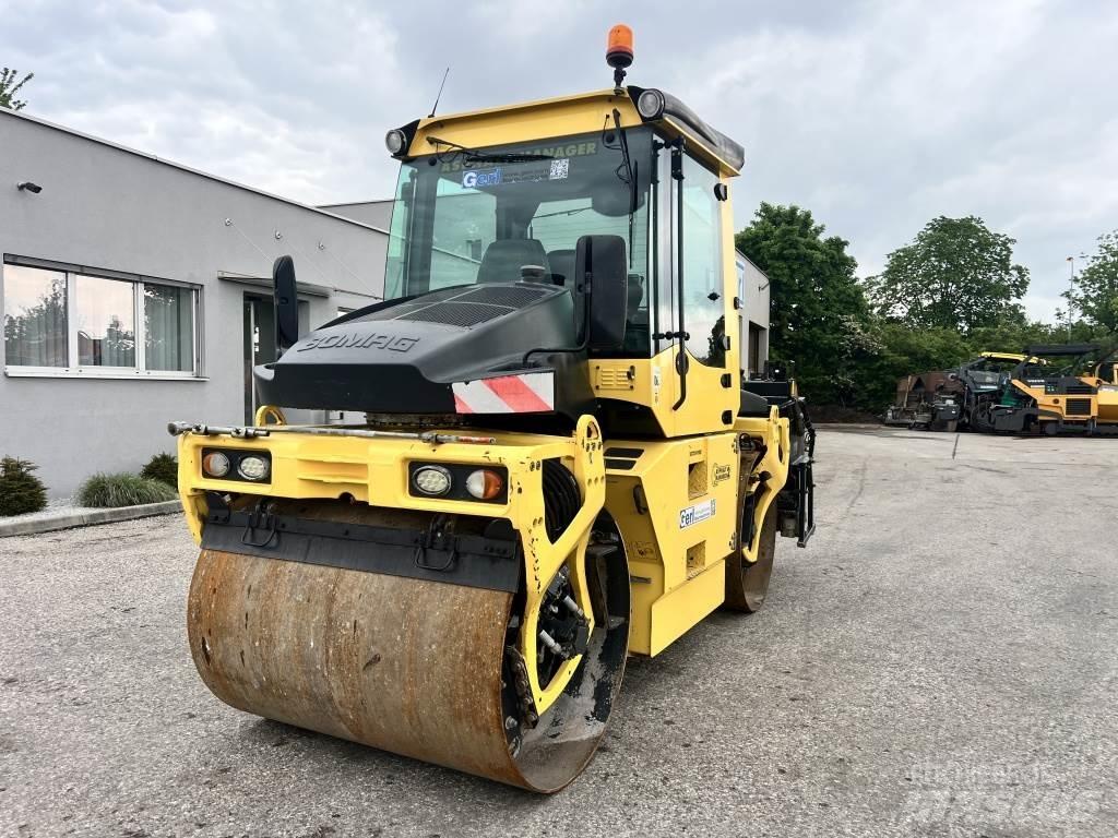 Bomag BW 154 AP-4 AM Divvalču grunts veltņi