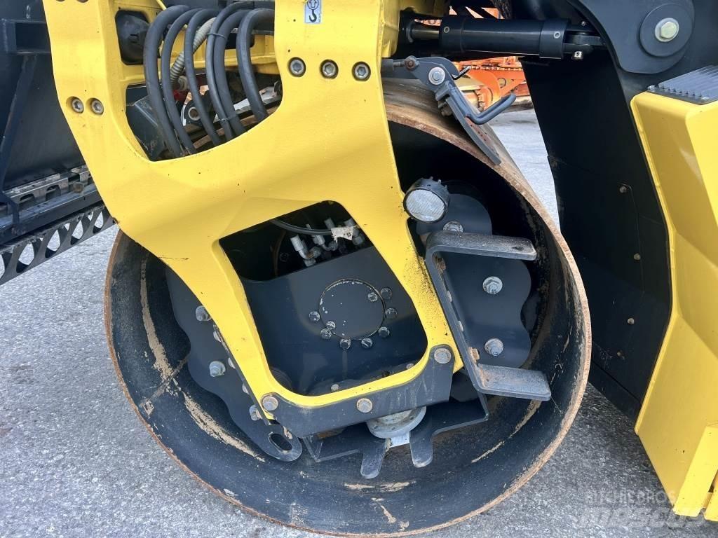 Bomag BW 154 AP-4 AM Divvalču grunts veltņi