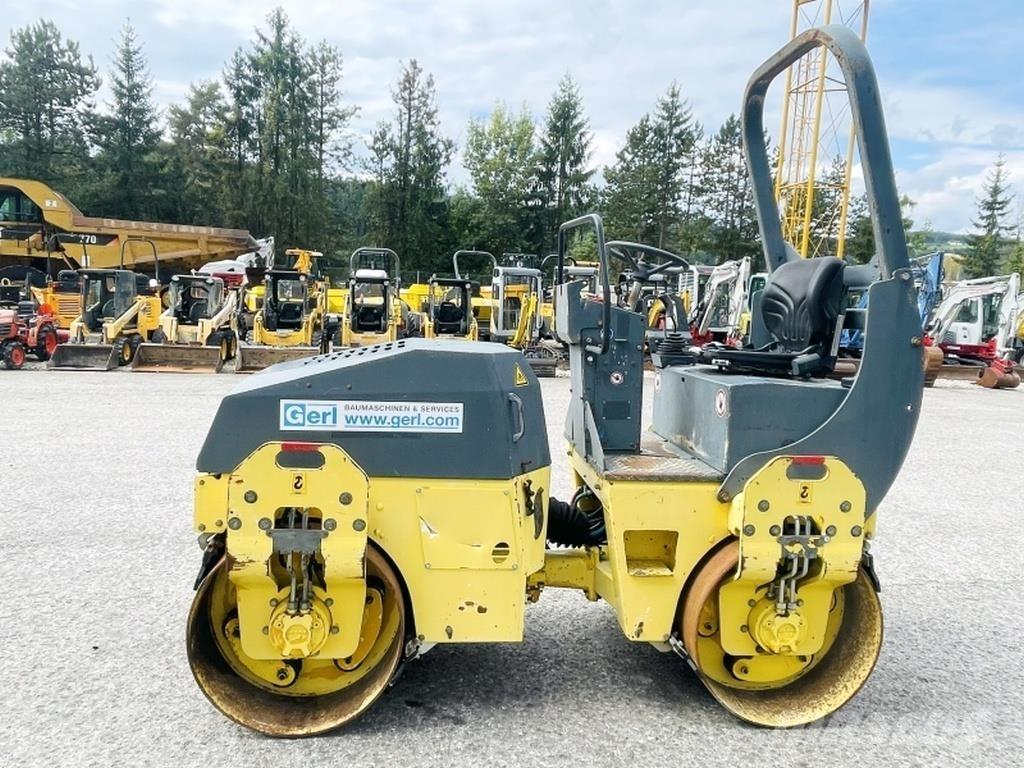 Bomag BW120 AD-3 Divvalču grunts veltņi