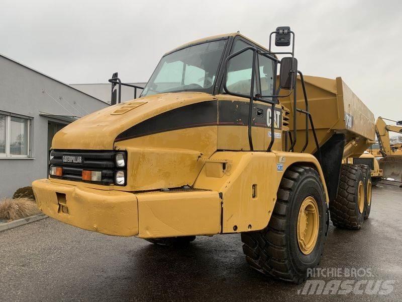 CAT 730 Artikulētie pašizgāzēji
