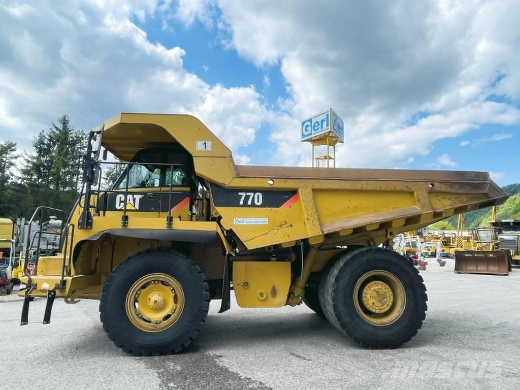 CAT 770 Artikulētie pašizgāzēji