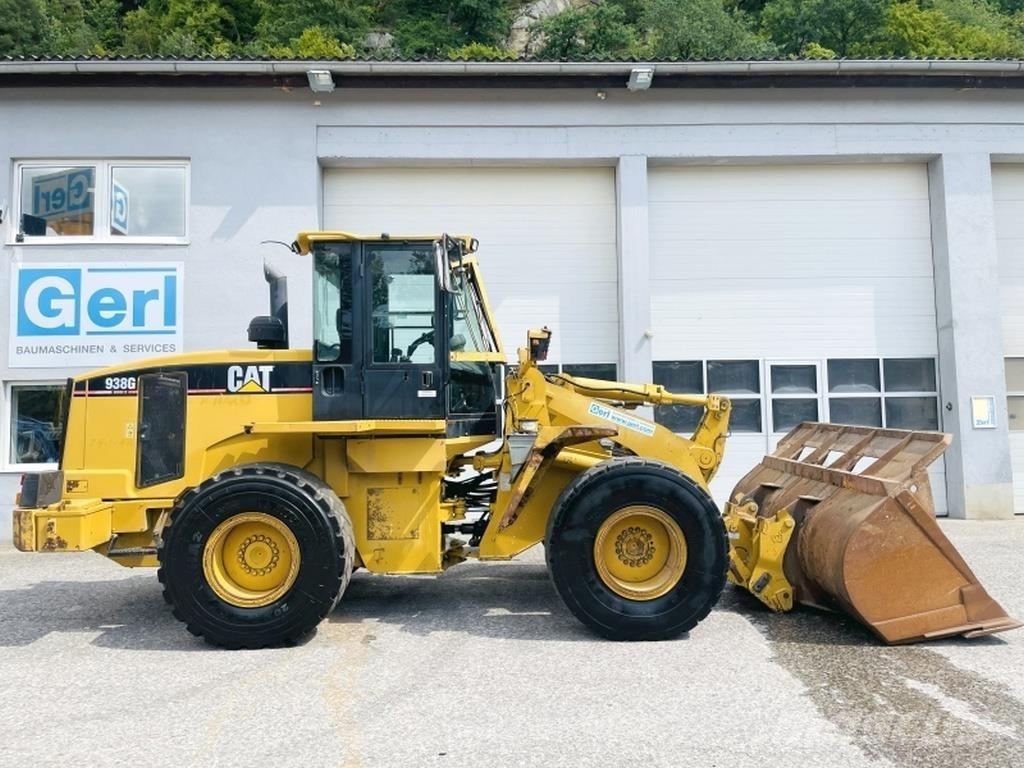 CAT 938 G2 Iekrāvēji uz riteņiem