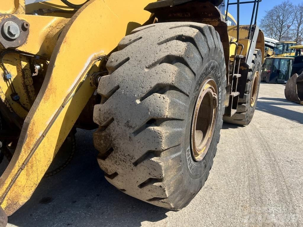 CAT 966 G Iekrāvēji uz riteņiem