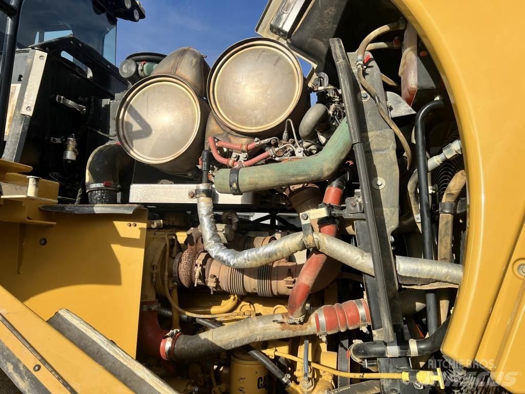 CAT 966 M XE Iekrāvēji uz riteņiem