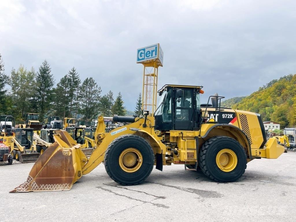 CAT 972K Iekrāvēji uz riteņiem