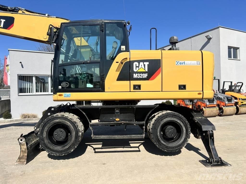 CAT M 320 F Ekskavatori uz riteņiem
