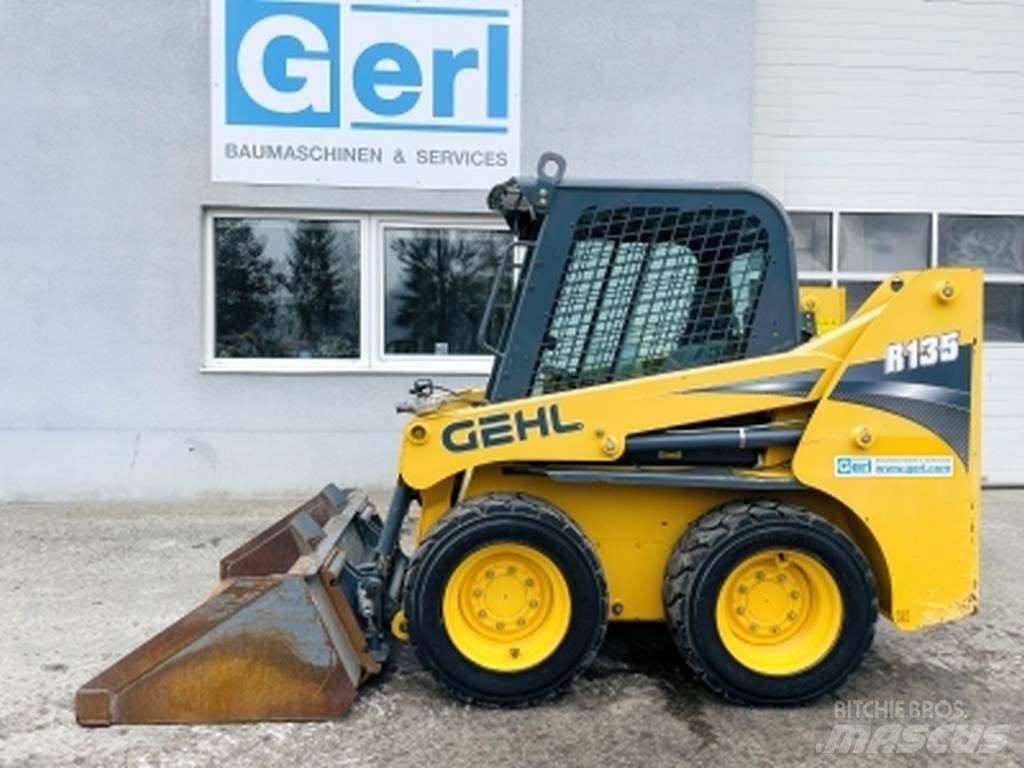 Gehl R135 Lietoti riteņu kompaktiekrāvēji