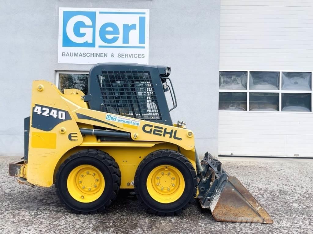 Gehl SL4240 Lietoti riteņu kompaktiekrāvēji