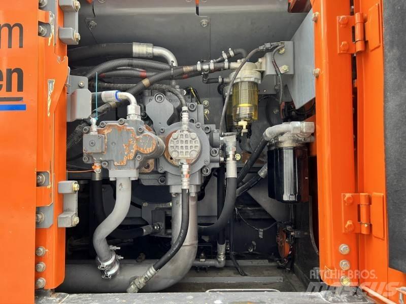Hitachi ZX 520 LCH-5 Kāpurķēžu ekskavatori