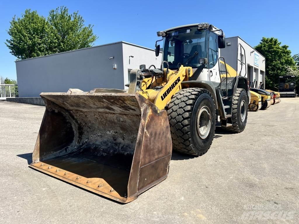Liebherr L 556 Iekrāvēji uz riteņiem