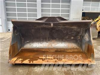 Liebherr Schaufel L 574 Iekrāvēji uz riteņiem