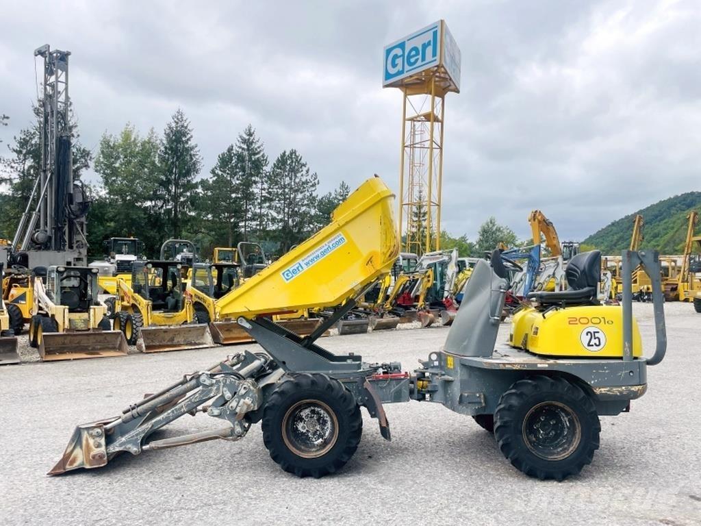 Neuson 2001 Selbstlader Mini pašizgāzēji