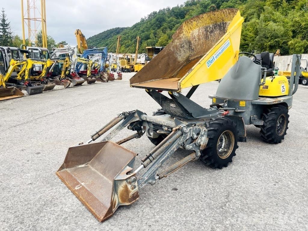 Neuson 2001 Selbstlader Mini pašizgāzēji