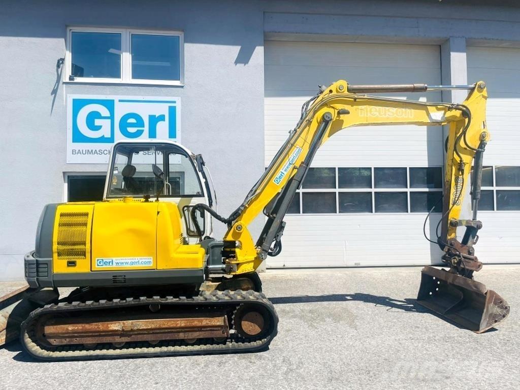 Neuson 8002 RDV Mini ekskavatori < 7 t