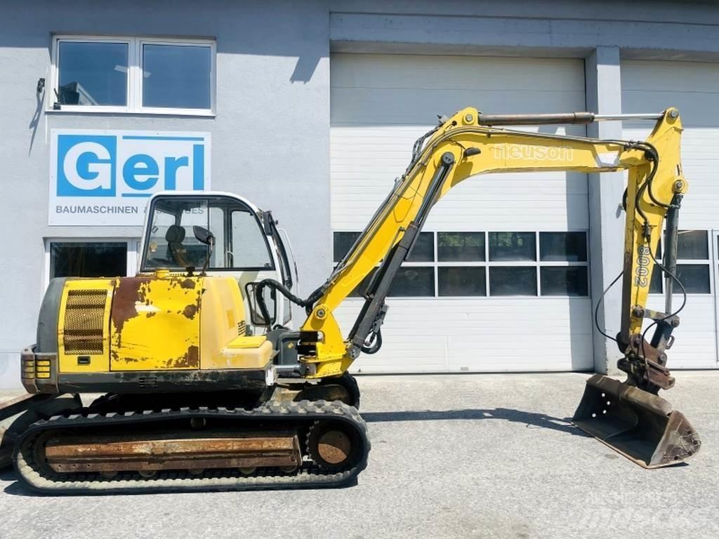 Neuson G8002 RDV Mini ekskavatori < 7 t