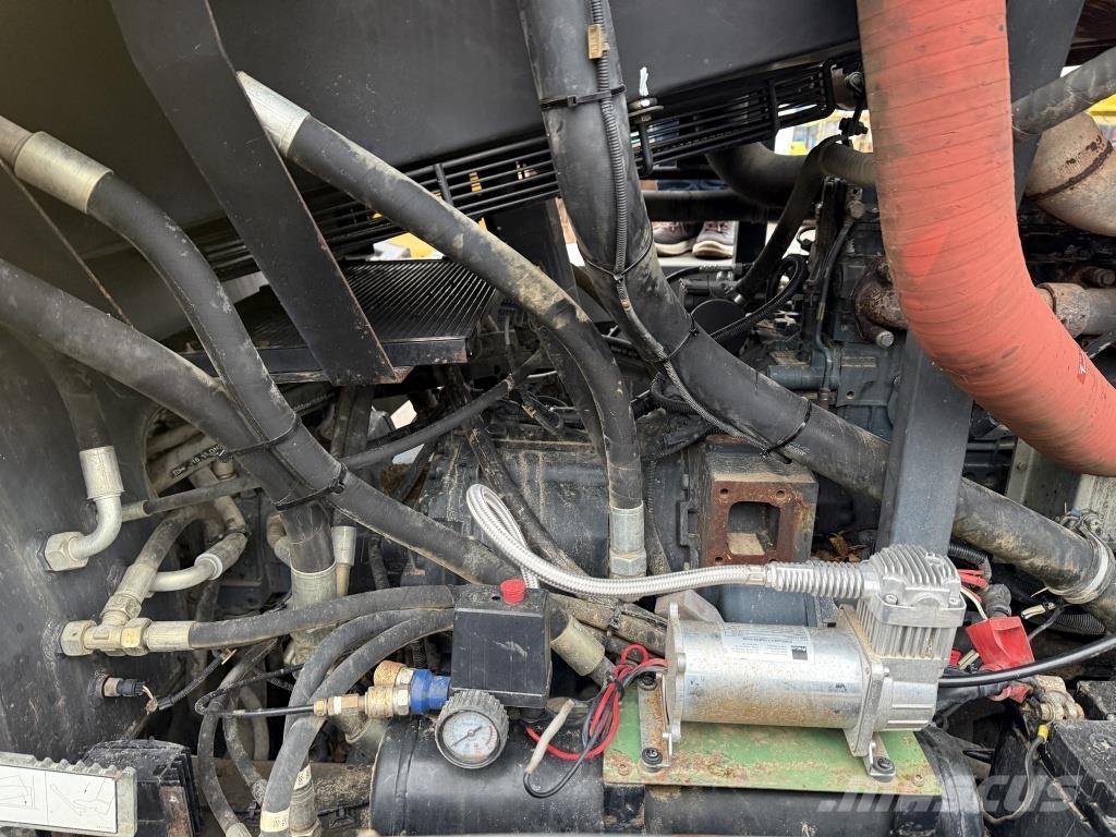 New Holland F 156.6 A Greideri