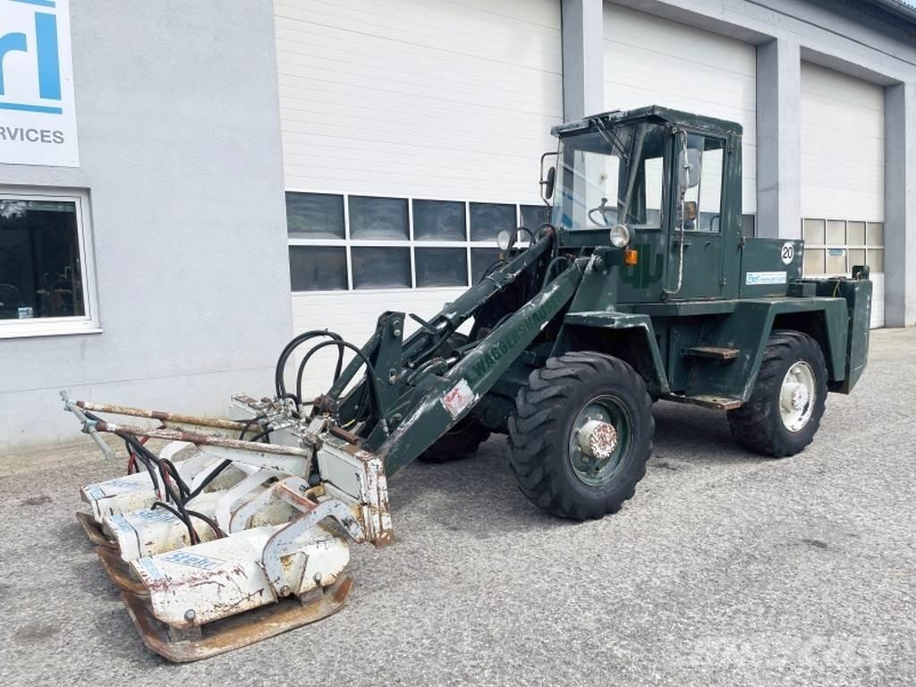 Schaeff ZL8 Iekrāvēji uz riteņiem