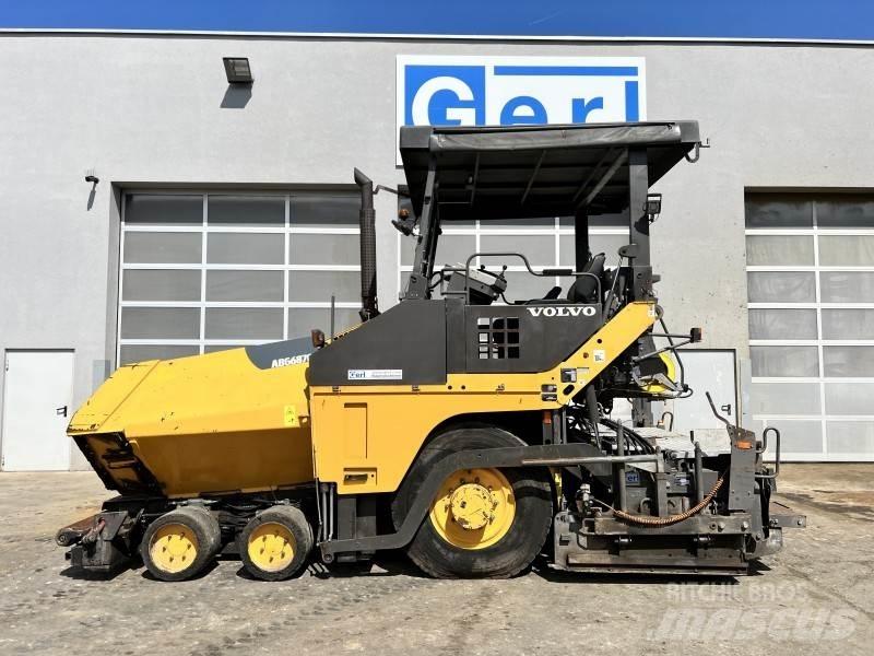  Volvo-ABG 6870 Asfalta klājēji