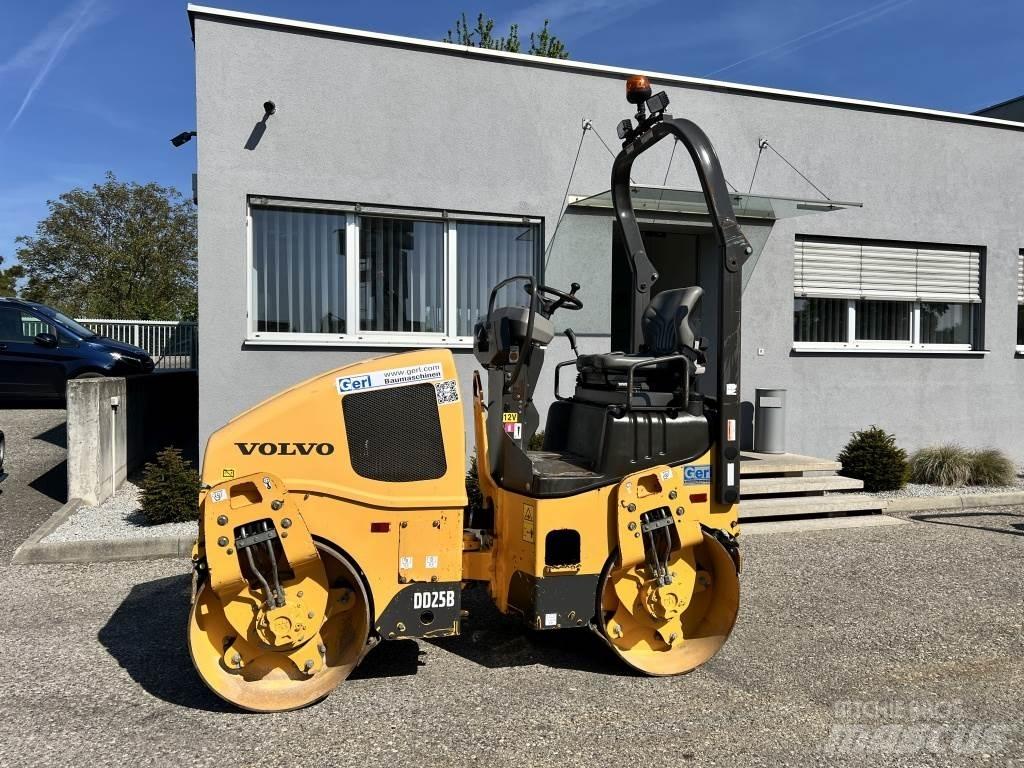 Volvo DD25B Divvalču grunts veltņi