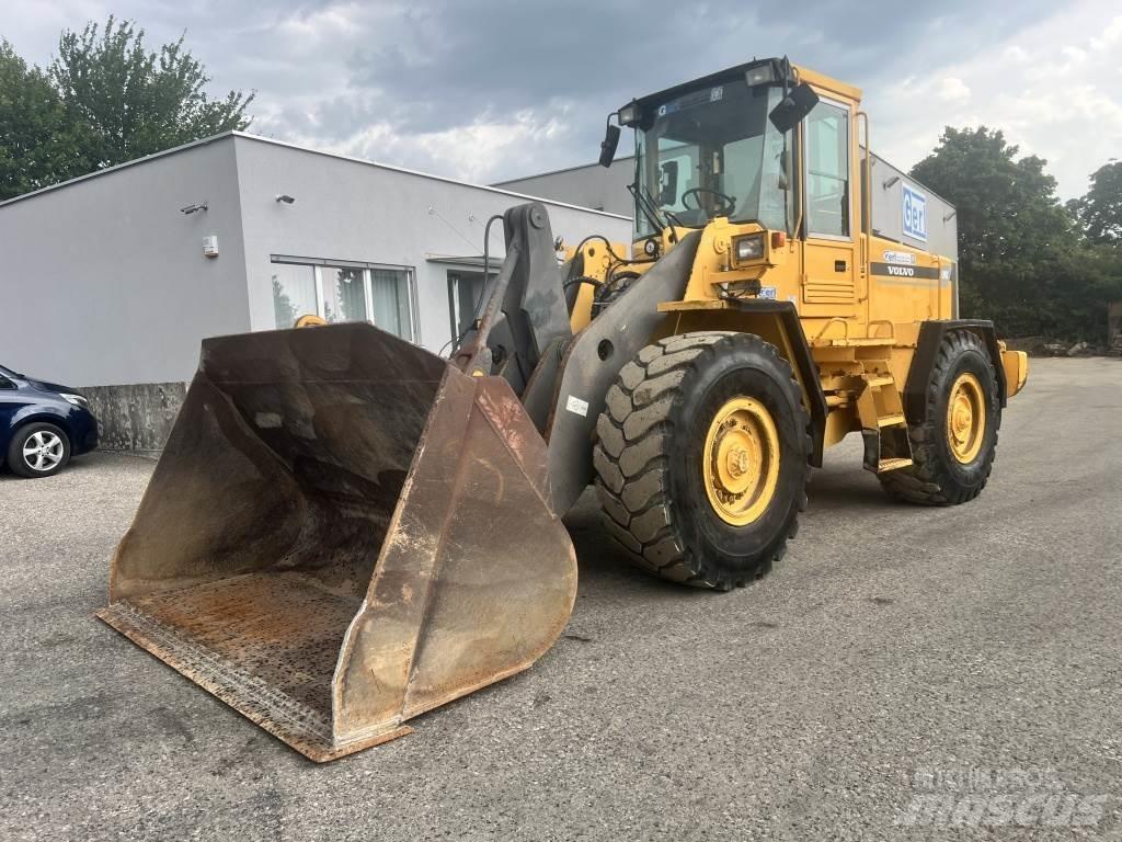 Volvo L 90 C Iekrāvēji uz riteņiem
