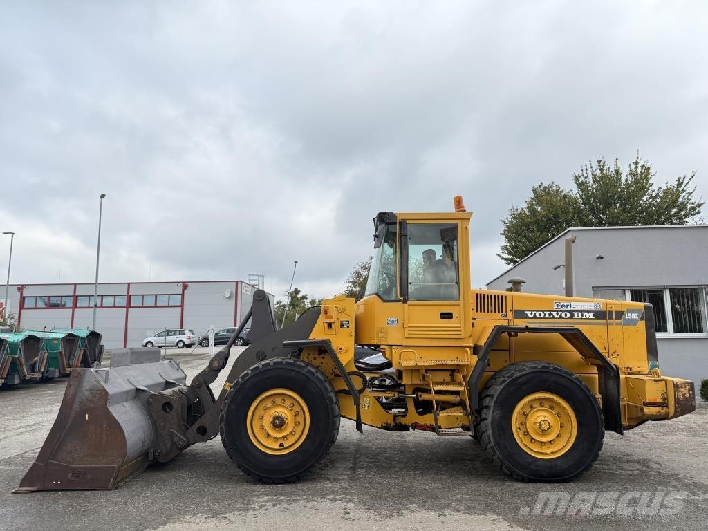 Volvo L 90 C Iekrāvēji uz riteņiem