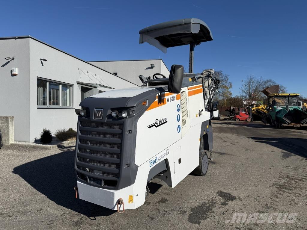 Wirtgen W 50 Ri Asfalta dzesēšanas iekārtas