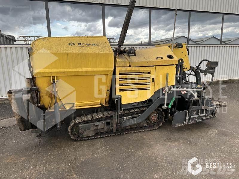 Bomag BF223C Asfalta klājēji