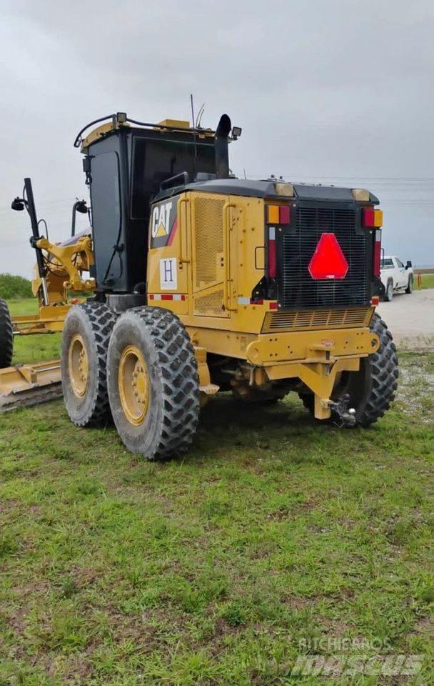 CAT 140M Kāpurķēžu buldozeri