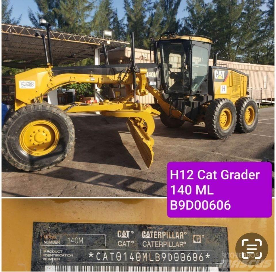 CAT 140M Kāpurķēžu buldozeri