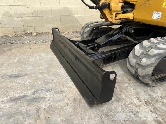 CAT 303E CR Mini ekskavatori < 7 t