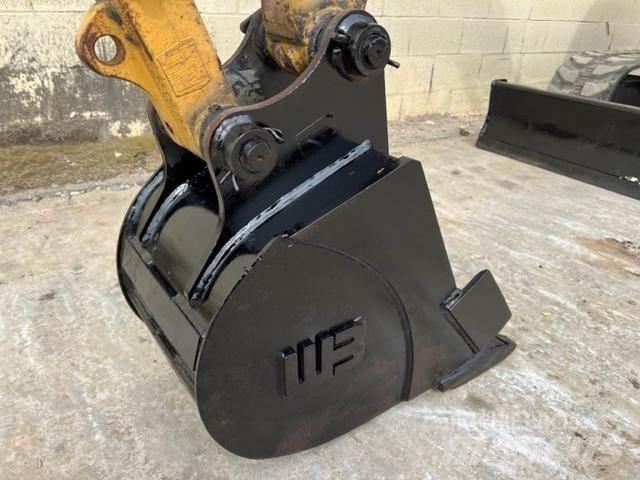 CAT 304E2 CR Mini ekskavatori < 7 t