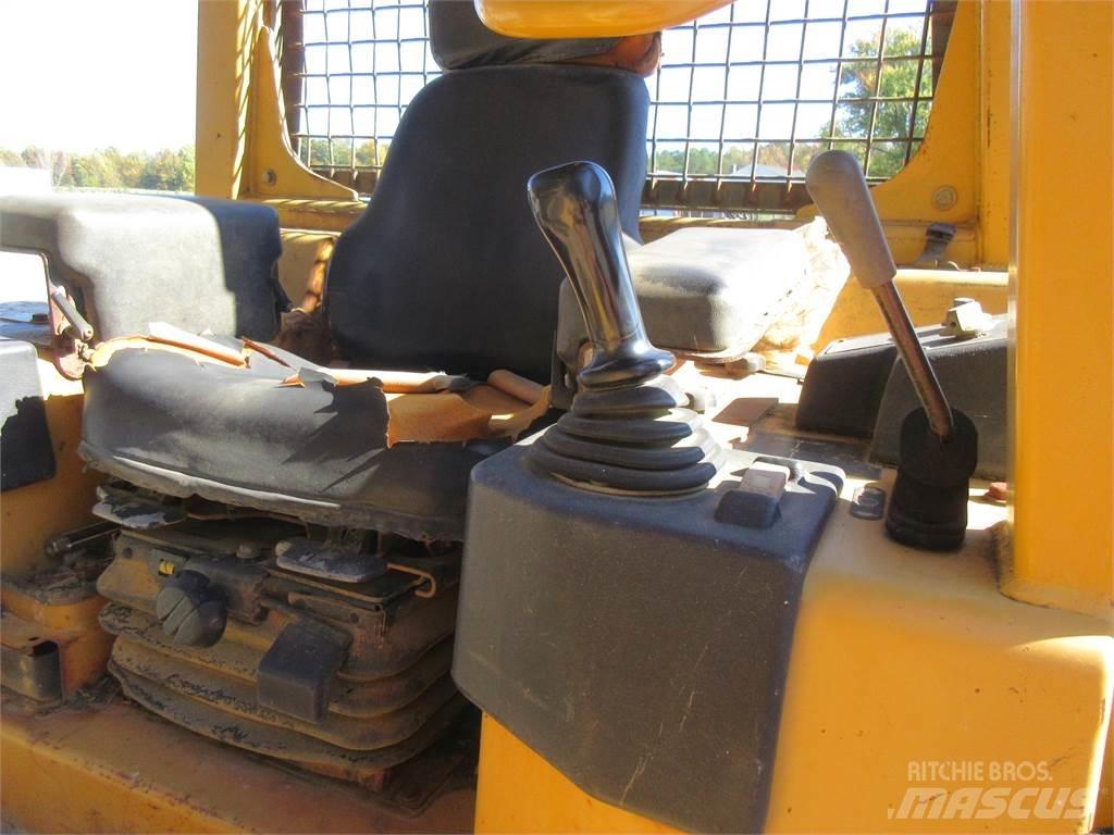 CAT D5G LGP Kāpurķēžu buldozeri