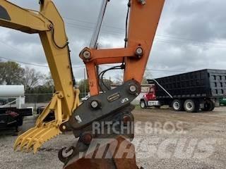 Doosan DX225LC Kāpurķēžu ekskavatori